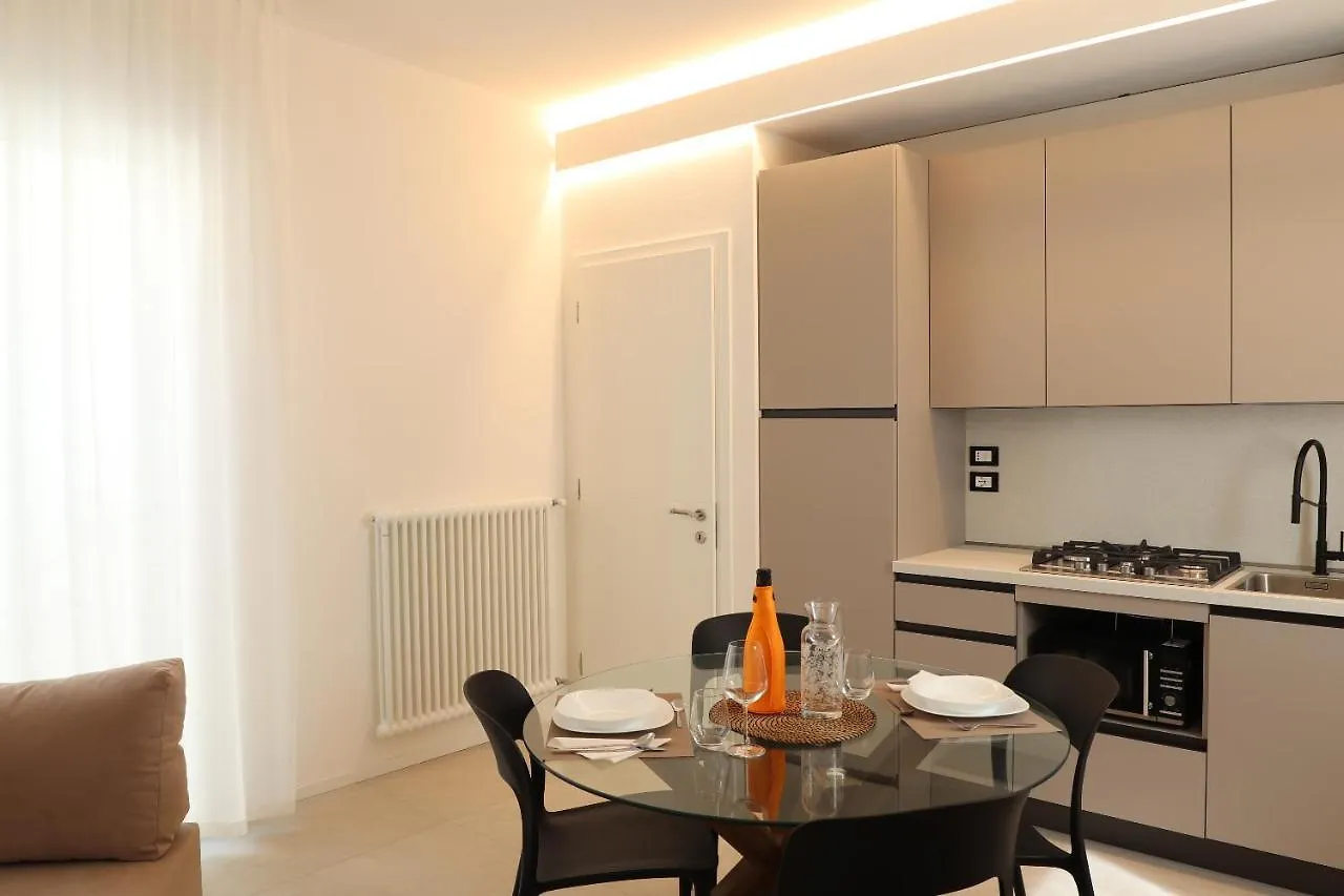 Apartment Residence Tre Leoni Caorle Italy